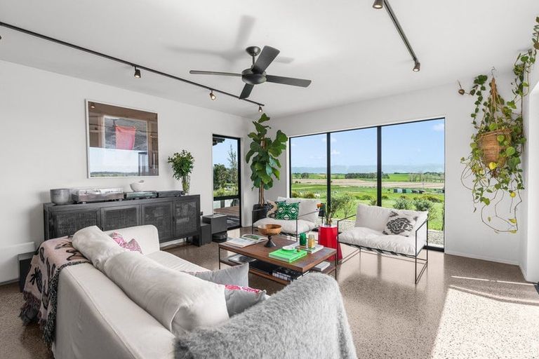 Photo of property in 1031 Lake Ferry Road, Dyerville, Martinborough, 5781