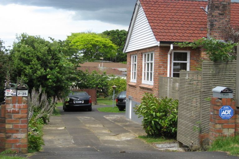 Photo of property in 3/25 Woodward Avenue, Mangere Bridge, Auckland, 2022
