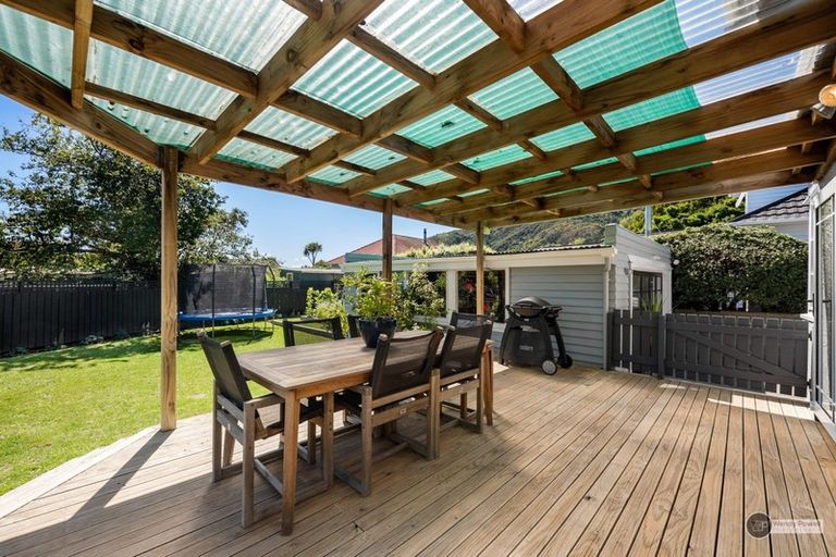 Photo of property in 227 Riverside Drive, Waterloo, Lower Hutt, 5011