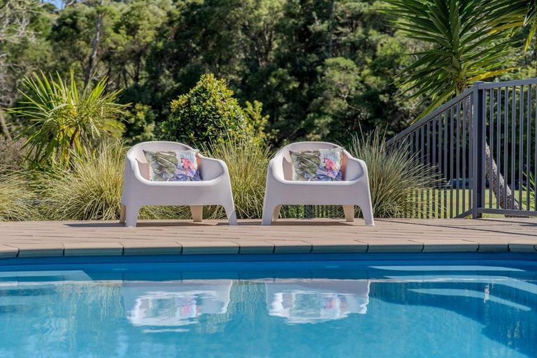 Photo of property in 244 Waimate North Road, Kerikeri, 0293
