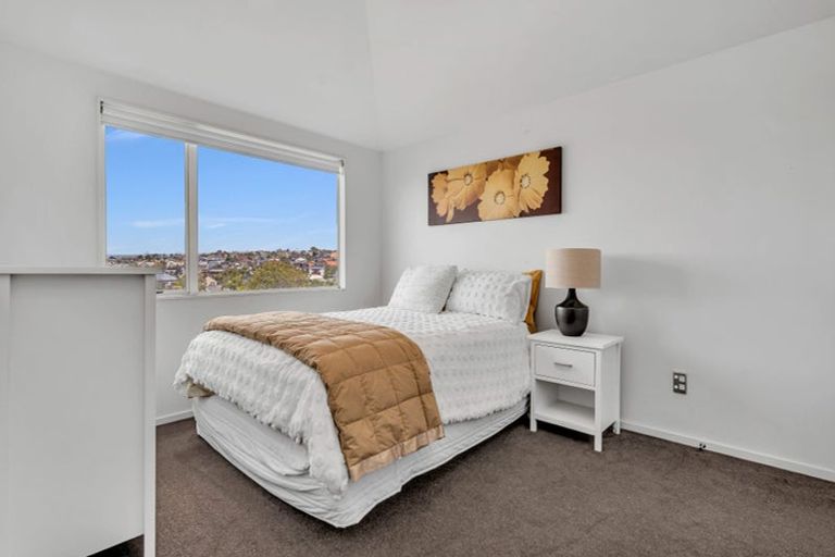 Photo of property in 21 Hendrika Court, Hobsonville, Auckland, 0618