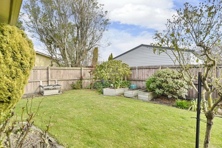 Photo of property in 66 Dunedin Street, Redwood, Christchurch, 8051