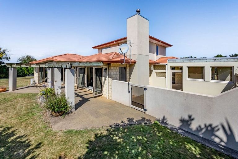 Photo of property in 111 Ohangai Road, Normanby, Hawera, 4675
