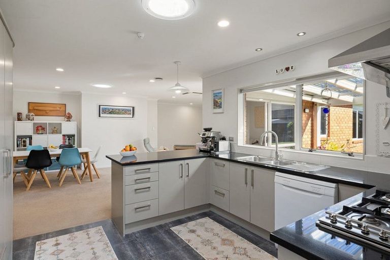Photo of property in 23 Watkins Road, Cambridge, 3434