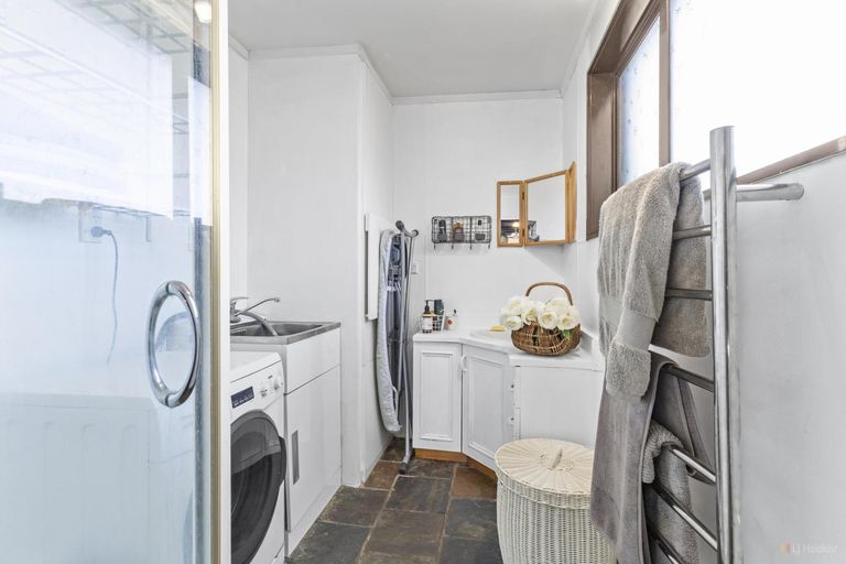 Photo of property in 23 South Terrace Road, Geraldine, 7930