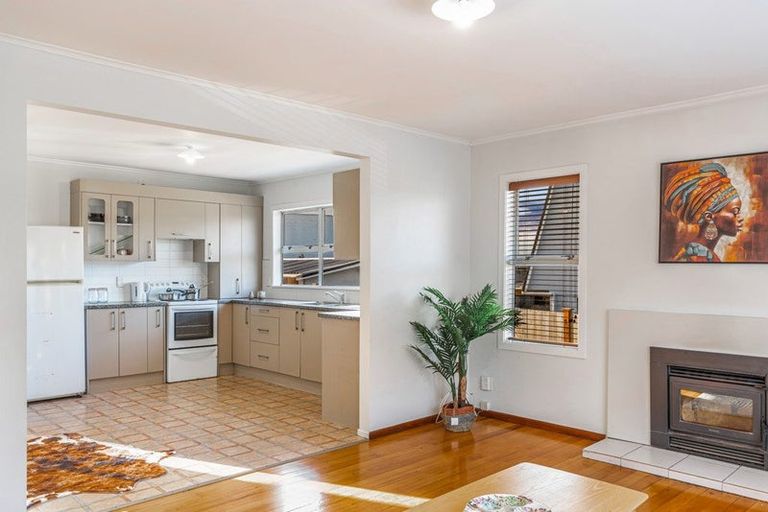 Photo of property in 3 William Avenue, Manurewa, Auckland, 2102