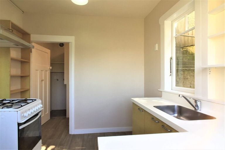 Photo of property in 141 Wallace Street, Mount Cook, Wellington, 6021