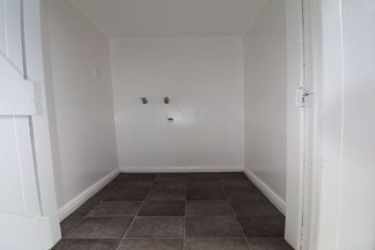 Photo of property in 11 Jollie Street, Linwood, Christchurch, 8062