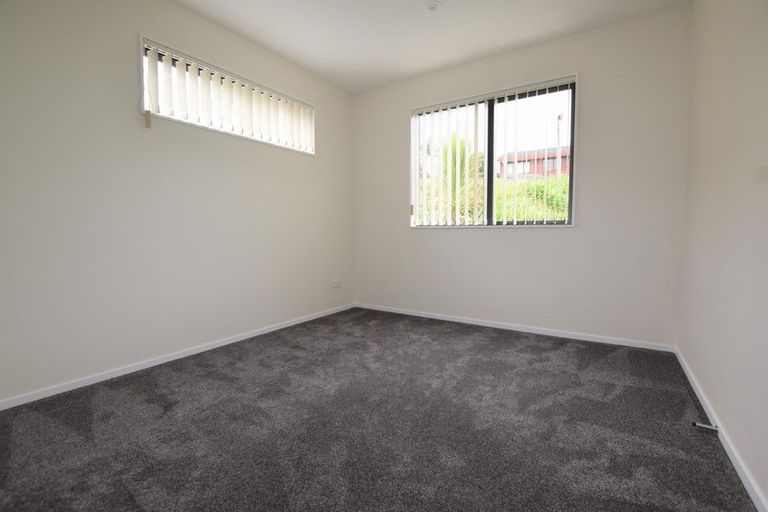 Photo of property in 71a Fruitvale Road, New Lynn, Auckland, 0600