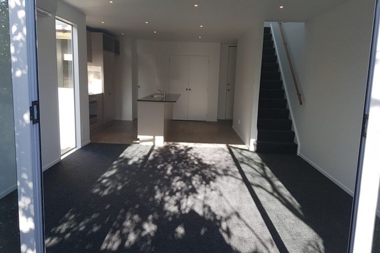 Photo of property in 5/1010 Colombo Street, St Albans, Christchurch, 8014