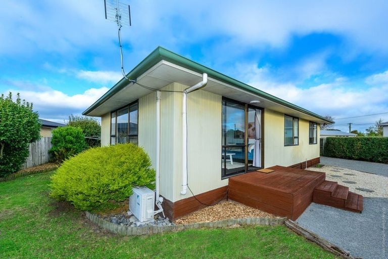 Photo of property in 2/15 Seymour Street, Hornby, Christchurch, 8042