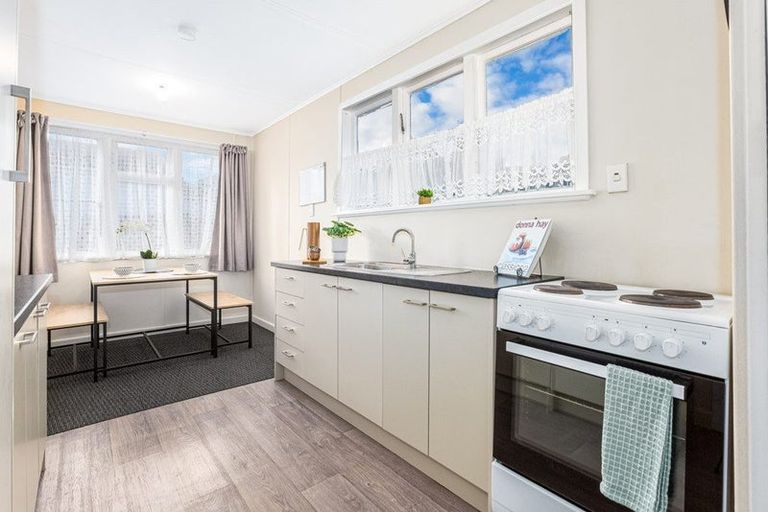Photo of property in 192 Warspite Avenue, Waitangirua, Porirua, 5024