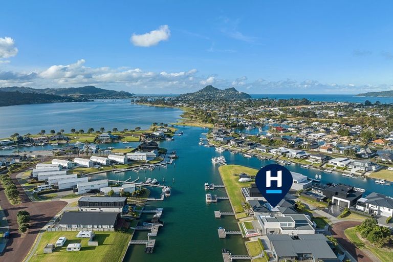Photo of property in 133 Motu Grande, Pauanui, Hikuai, 3579