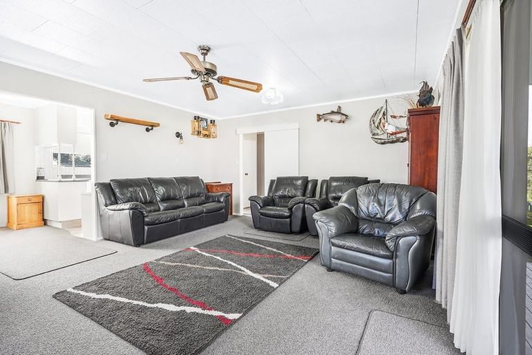 Photo of property in 24 Enfield Street, Nawton, Hamilton, 3200