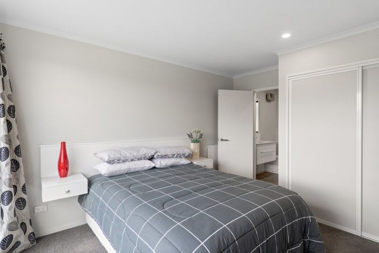 Photo of property in 28 William Dawson Crescent, Wigram, Christchurch, 8025