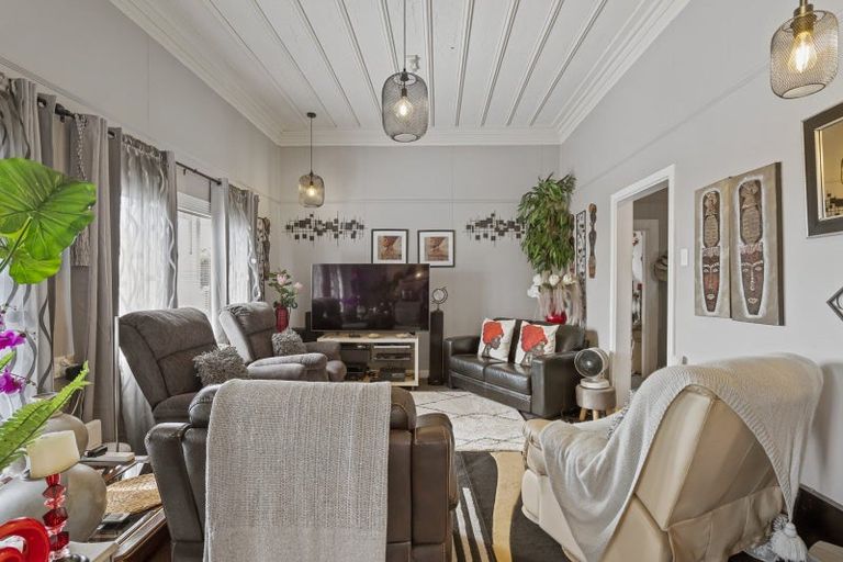 Photo of property in 88 Celia Street, Stratford, 4332