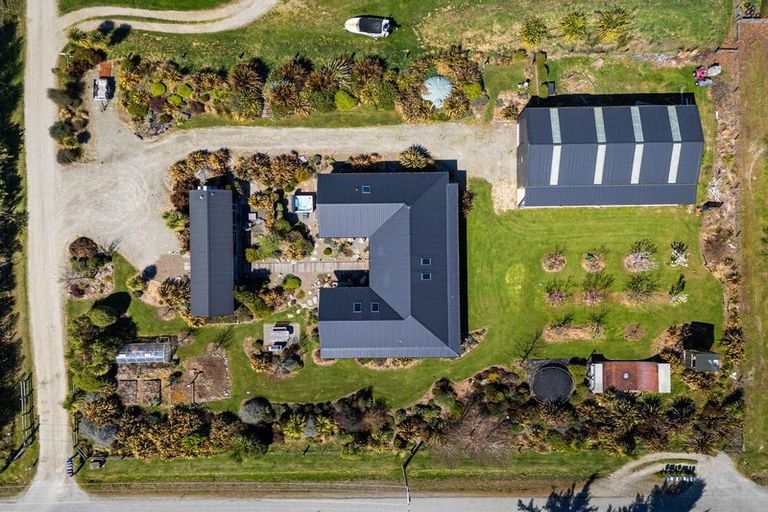 Photo of property in 5 Loach Road, Hawea Flat, Wanaka, 9382