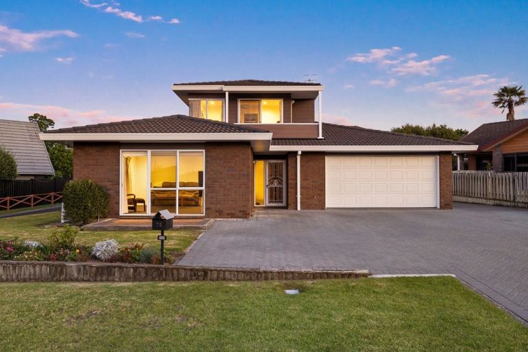 Photo of property in 75 Russley Drive, Mount Maunganui, 3116