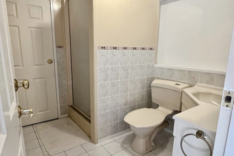 Photo of property in 44 Gracechurch Drive, Flat Bush, Auckland, 2016