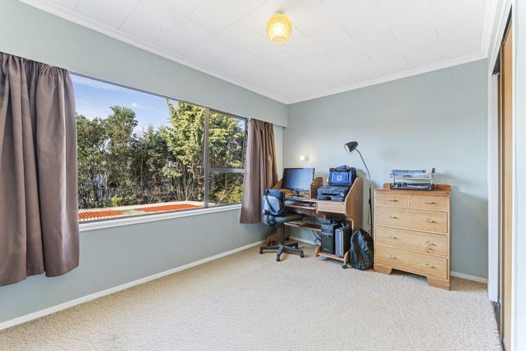 Photo of property in 10b Hickford Place, Okato, 4335