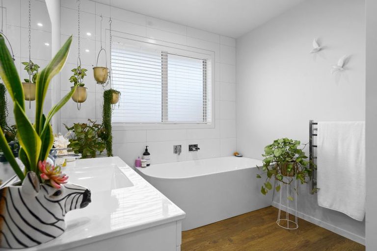 Photo of property in 3 Lewis Way, Cambridge, 3434