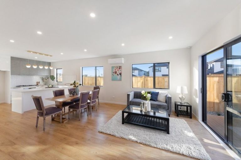 Photo of property in 6 Demeter Street, Flat Bush, Auckland, 2019