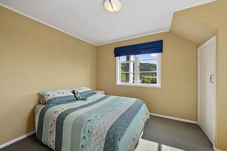 Photo of property in 13 Field Street, Silverstream, Upper Hutt, 5019