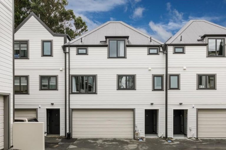 Photo of property in 240u6 The Terrace, Wellington Central, Wellington, 6011