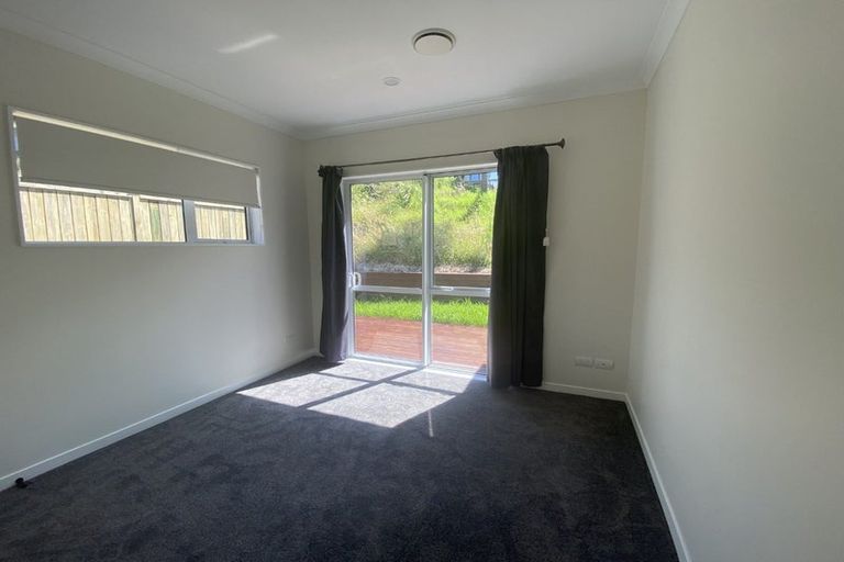 Photo of property in 38 Bounty Road, Long Bay, Auckland, 0630