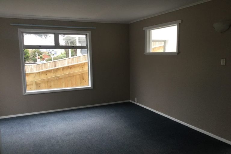 Photo of property in 23 Sweetman Avenue, Paraparaumu Beach, Paraparaumu, 5032