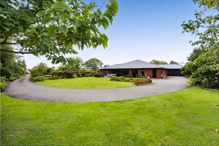 Photo of property in 17a Kauri Street, Inglewood, 4330