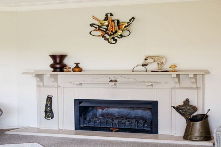 Photo of property in 51 Taylor Street, Cambridge, 3434