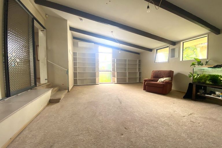 Photo of property in 13 Weka Place, Masterton, 5810
