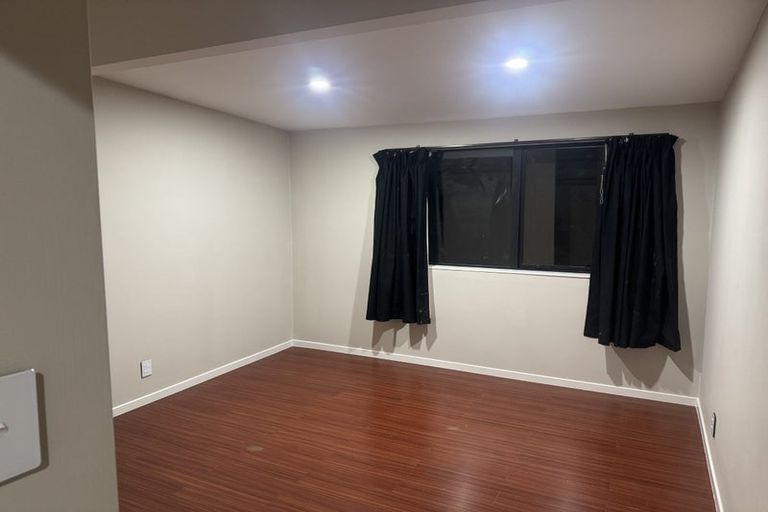 Photo of property in 70b Avonhead Road, Avonhead, Christchurch, 8042