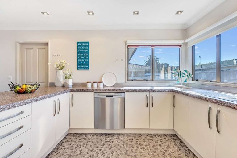 Photo of property in 13a Beach Street, Whakatane, 3120