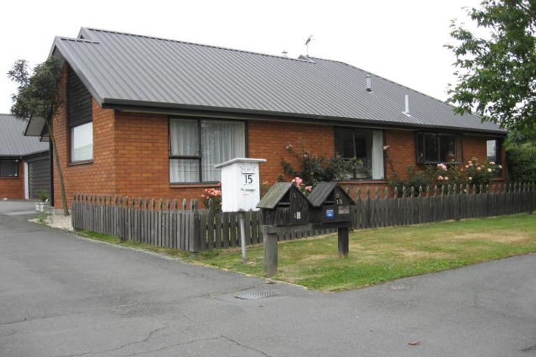 Photo of property in 2/15 Angela Street, Upper Riccarton, Christchurch, 8041
