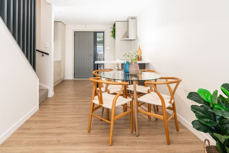 Photo of property in 32 Kaihuia Street, Northland, Wellington, 6012