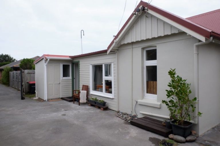 Photo of property in 76 Oram Avenue, New Brighton, Christchurch, 8061
