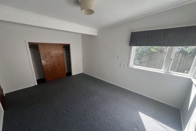 Photo of property in 94 Karepa Street, Brooklyn, Wellington, 6021