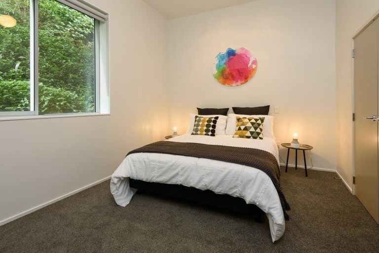 Photo of property in 15/2 Onslow Road, Khandallah, Wellington, 6035