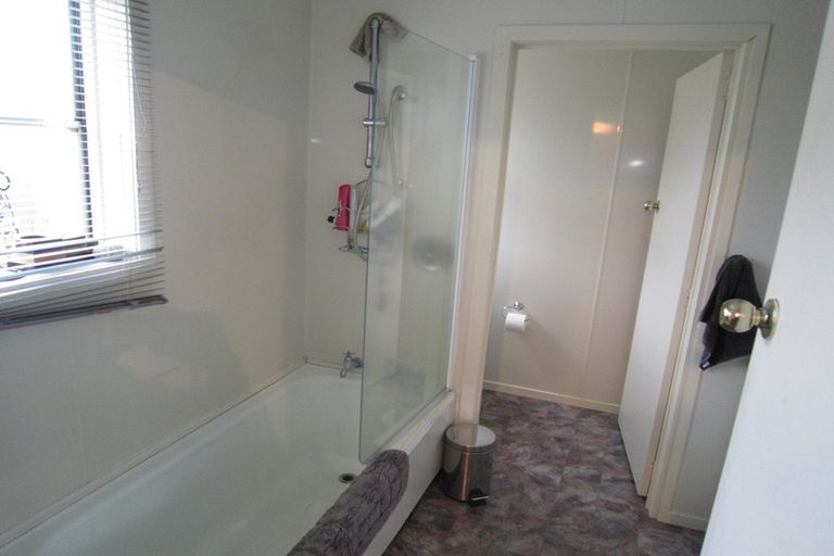 Photo of property in 13 Walsh Street, Forest Lake, Hamilton, 3200