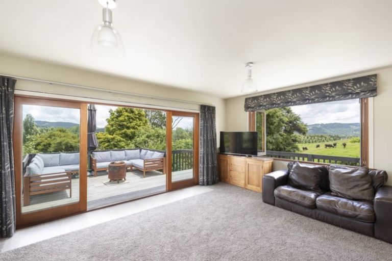 Photo of property in 576 Old Kaipara Road, Kaipara Flats, Warkworth, 0981