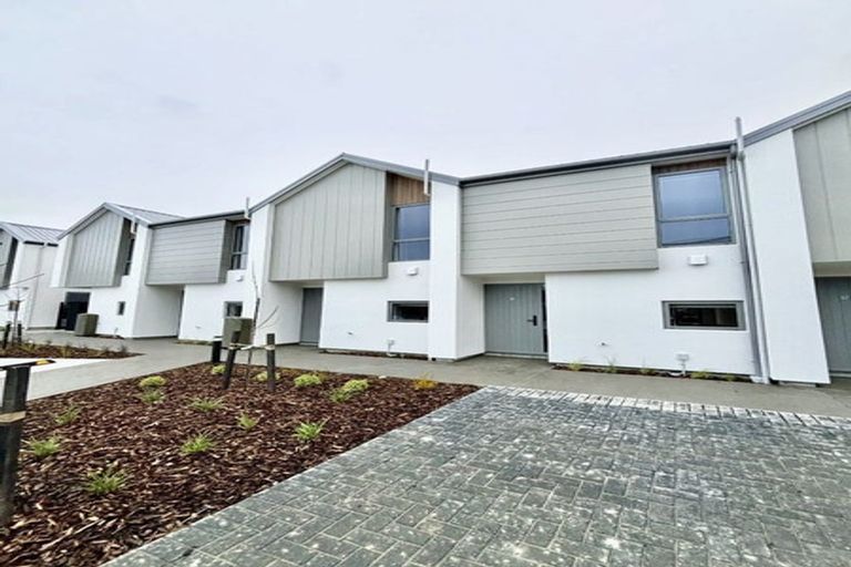 Photo of property in 67 Bampton Street, Shirley, Christchurch, 8061