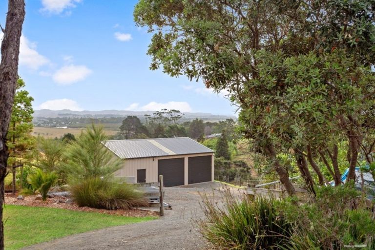 Photo of property in 39 Pipitiwai Drive, Helensville, Kaukapakapa, 0871