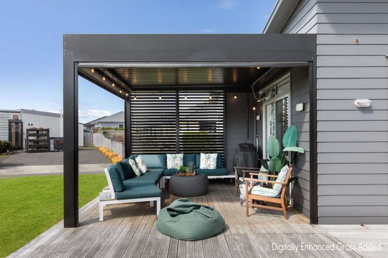Photo of property in 16 Reel Road, Athenree, Waihi Beach, 3611