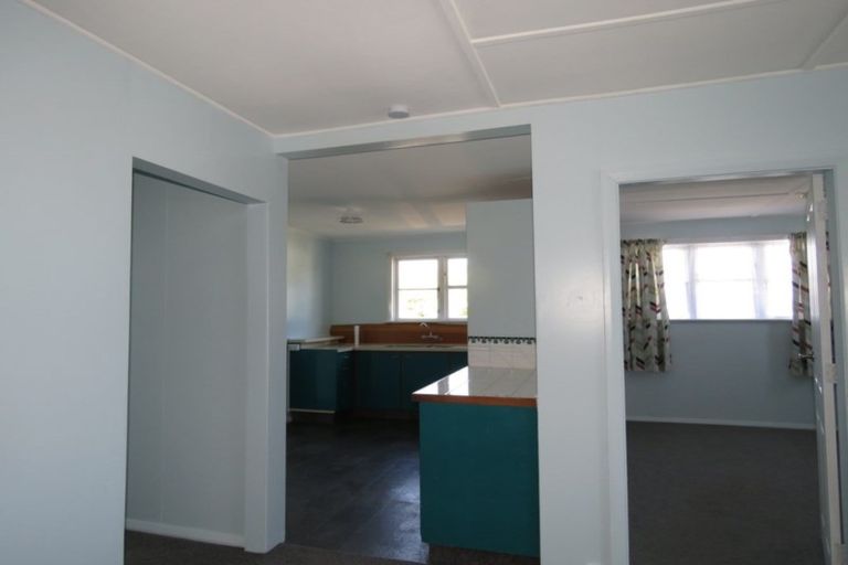 Photo of property in 10- 12 Riley Place, Westport, 7825