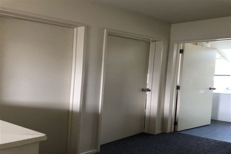 Photo of property in 8b Rex Street, Riccarton, Christchurch, 8041