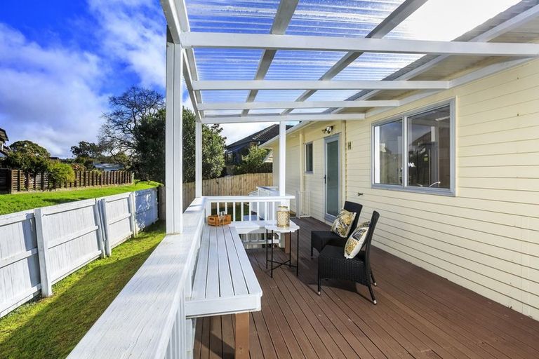 Photo of property in 1/55 Sylvia Road, Hillcrest, Auckland, 0627