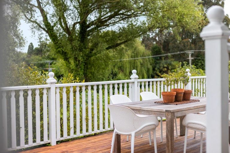 Photo of property in 209 Tiro Tiro Road, Levin, 5510