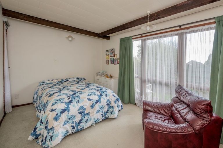 Photo of property in 2 Halsey Street, Levin, 5510